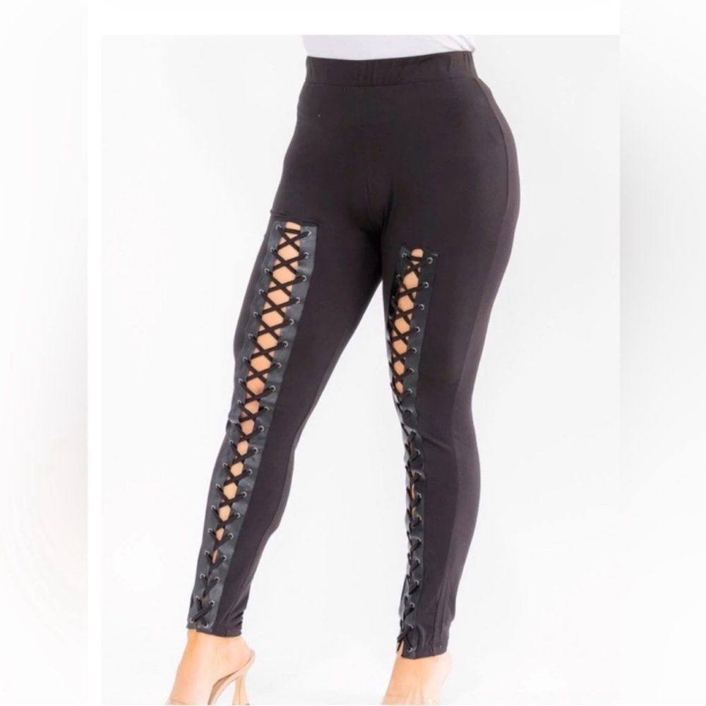 PLUS SIZE ELASTIC WAIST SKINNY LEG LACE UP DETAILED LEGGINGS - Picture 3 of 4